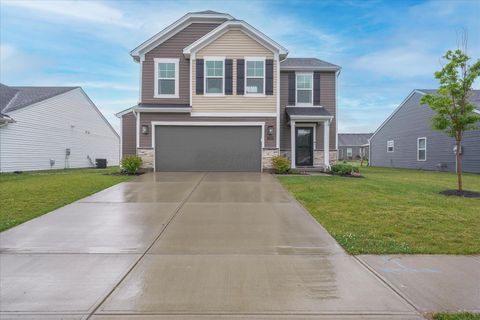 Photo of 1220 Timber Glen Drive, Wilmington, OH 45177 (MLS # 226021717)