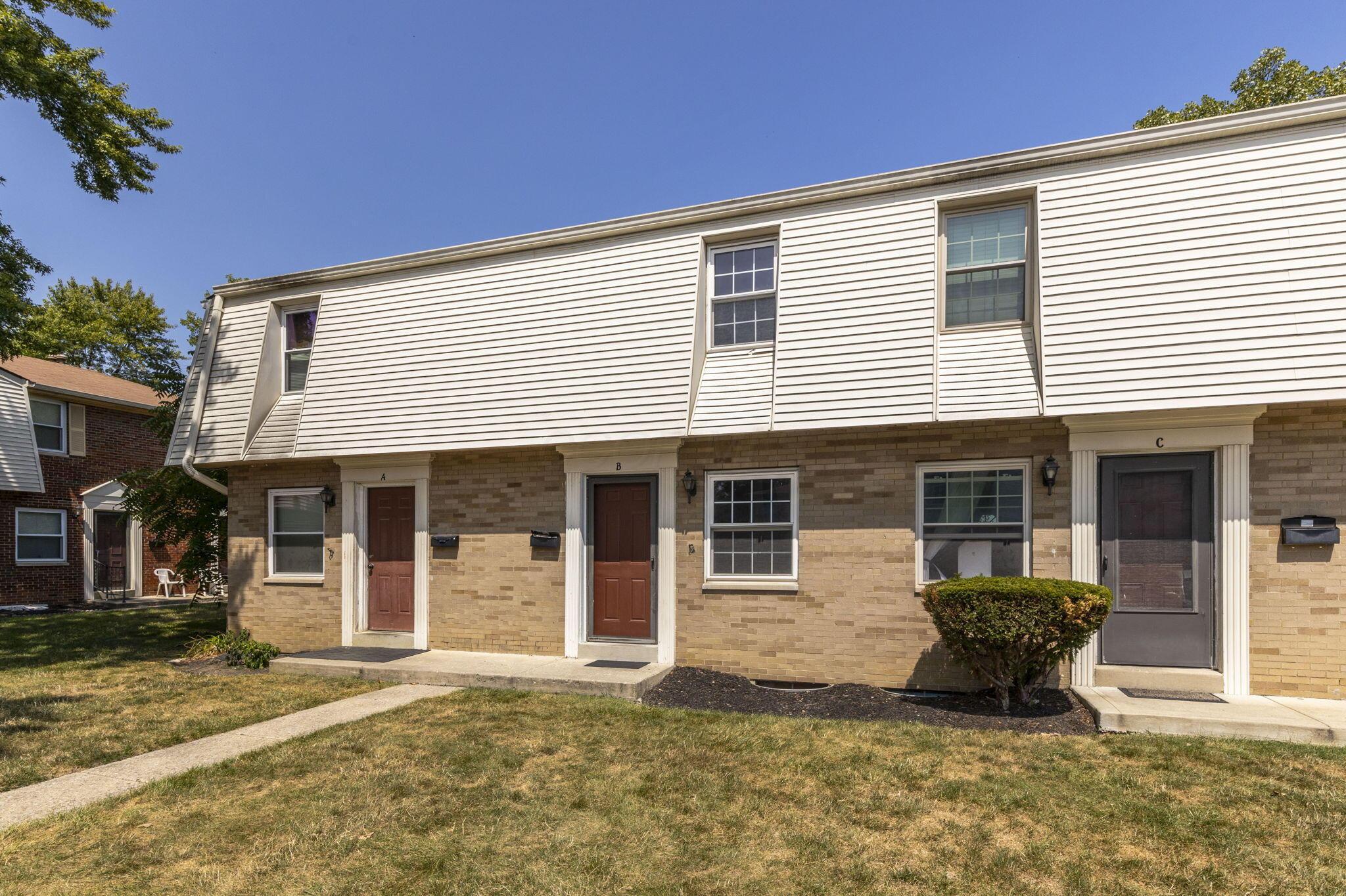 5743 Pine Tree Street #B, Columbus, Ohio image 1