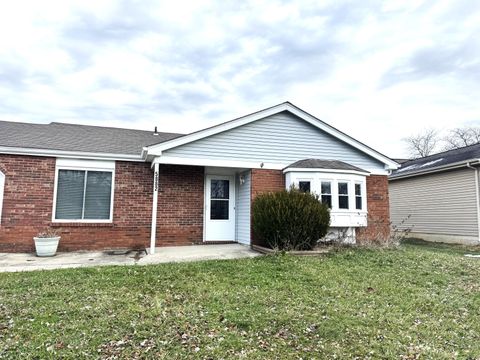 Photo of 5882 Starcrest Drive, Galloway, OH 43119 (MLS # 226002679)