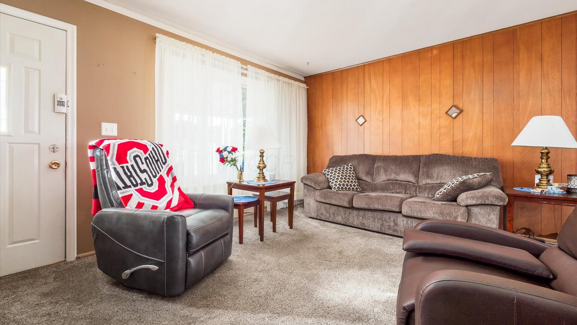524 Ridgefield Road, Newark, Ohio image 4