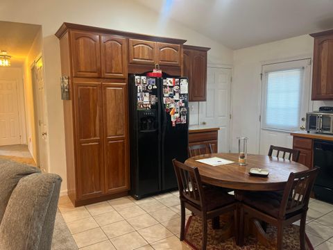 Tiny photo for 487 Glenmonte Drive, Howard, OH 43028 (MLS # 225046208)