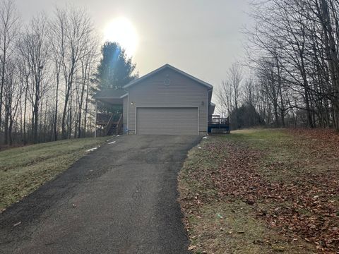 Tiny photo for 487 Glenmonte Drive, Howard, OH 43028 (MLS # 225046208)