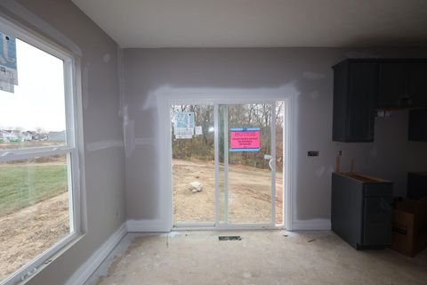 Tiny photo for 305 Olympic Loop, Commercial Point, OH 43116 (MLS # 225045281)