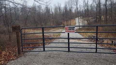 Photo of 9620 Pleasant Valley Road, Mount Vernon, OH 43050 (MLS # 225045808)