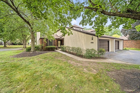 Photo of 217 Saint Antoine Street 20A #20A, Worthington, OH 43085 (MLS # 226028462)