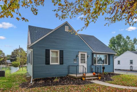 Photo of 400 Forest Lawn Boulevard, Marion, OH 43302 (MLS # 225040443) Photo of 400 Forest Lawn Boulevard, Marion, OH 43302 (MLS # 225040443)