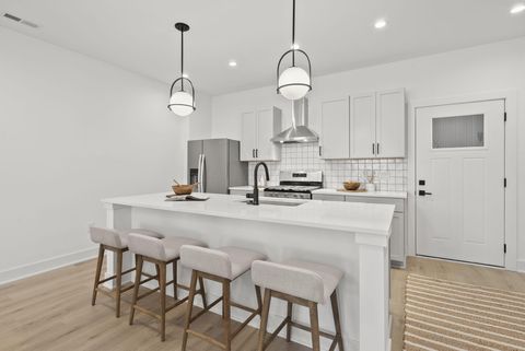 Tiny photo for 1097 Franklin Avenue, Columbus, OH 43205 (MLS # 226002406)