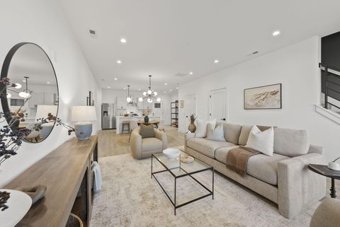 Tiny photo for 1097 Franklin Avenue, Columbus, OH 43205 (MLS # 226002406)