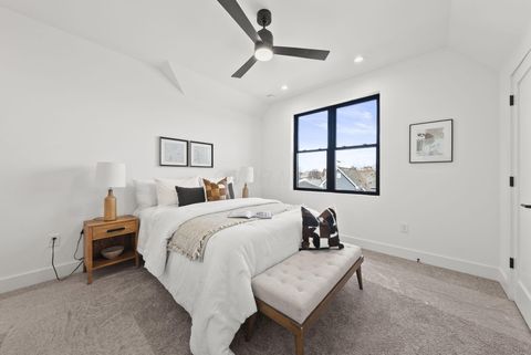 Tiny photo for 1097 Franklin Avenue, Columbus, OH 43205 (MLS # 226002406)