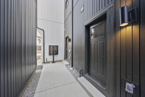 Tiny photo for 1097 Franklin Avenue, Columbus, OH 43205 (MLS # 226002406)