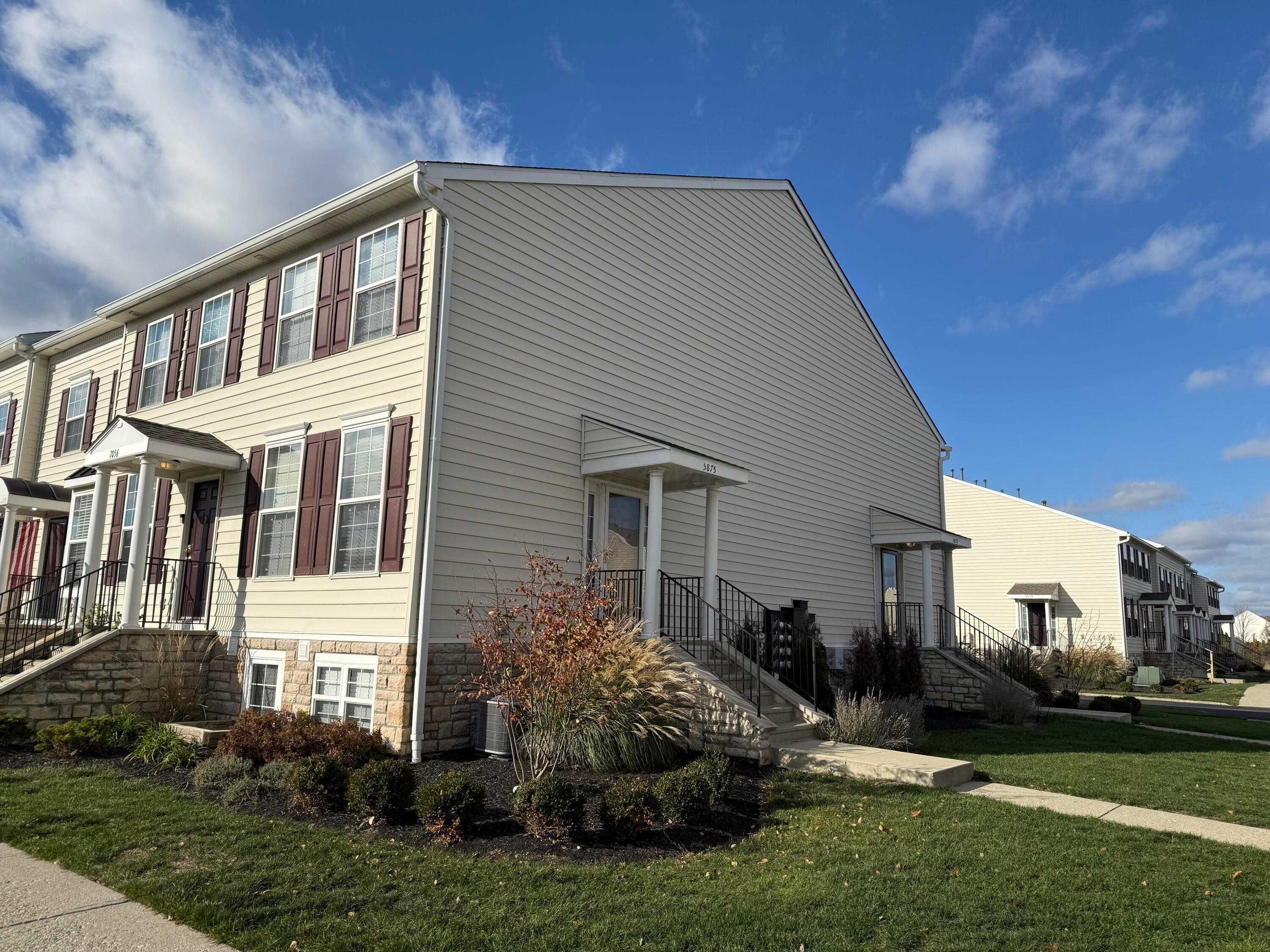 5875 Andrew John Drive #16, New Albany, Ohio image 1