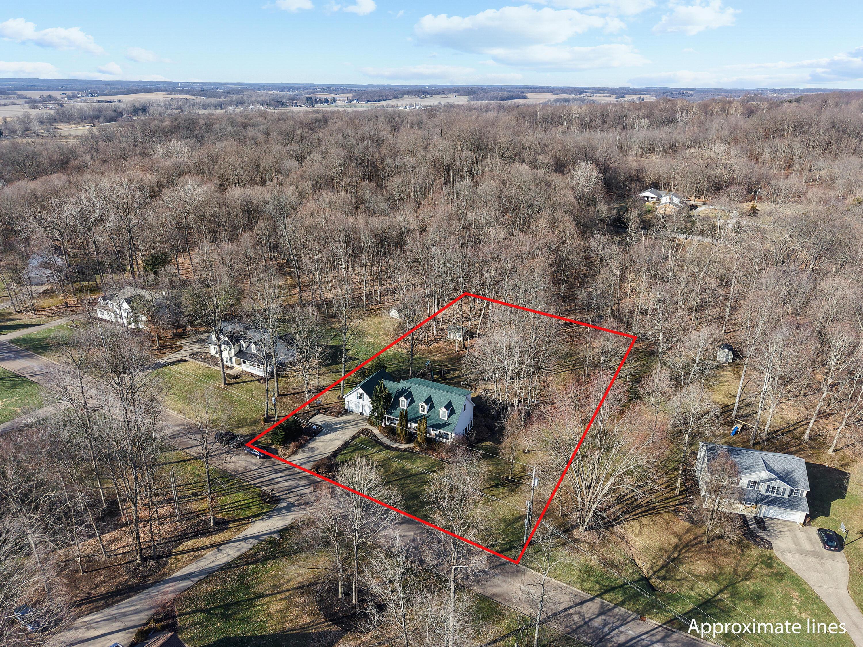 14255 Windsor Heights Drive, Mount Vernon, Ohio image 8