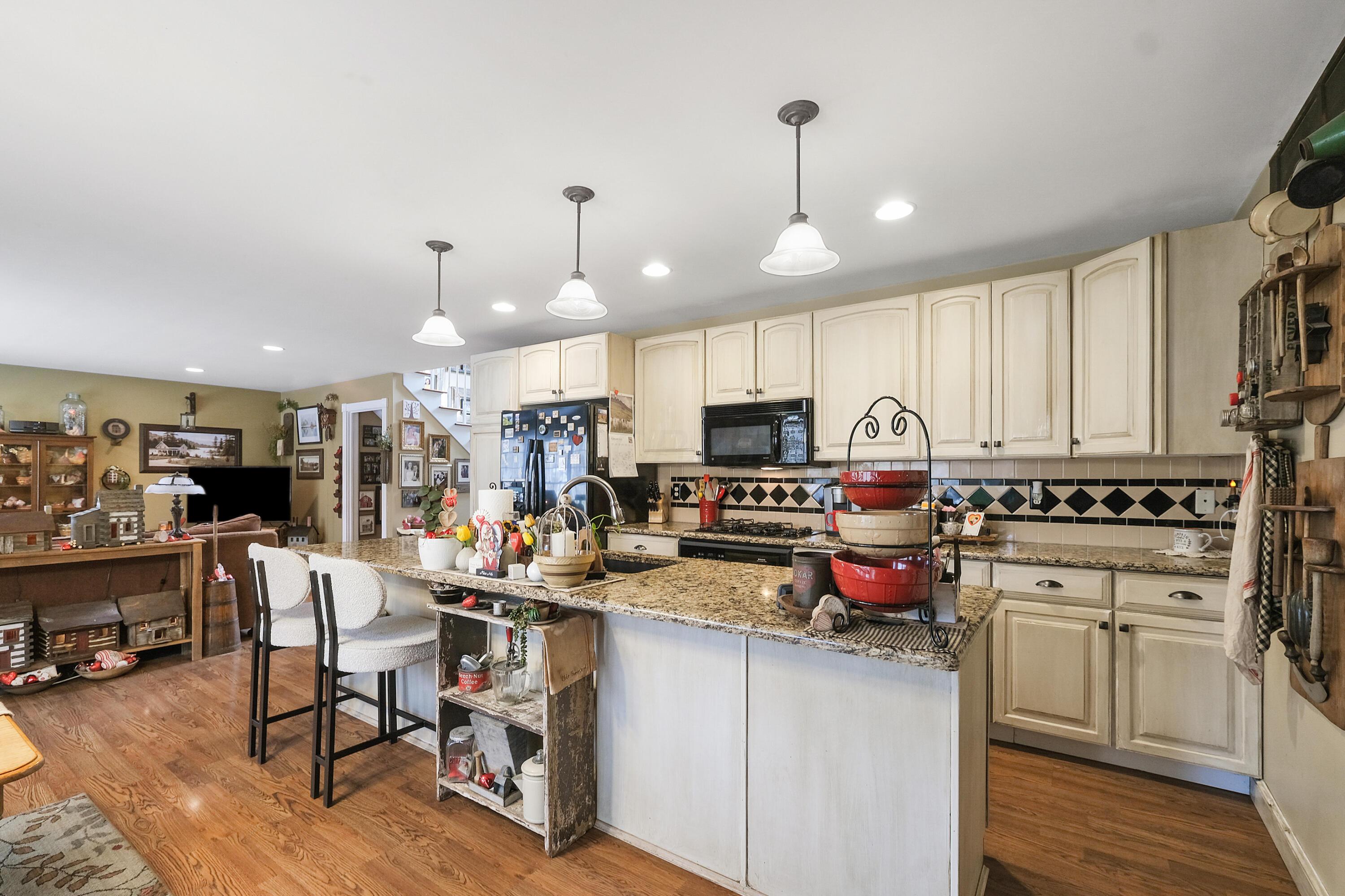 14255 Windsor Heights Drive, Mount Vernon, Ohio image 39