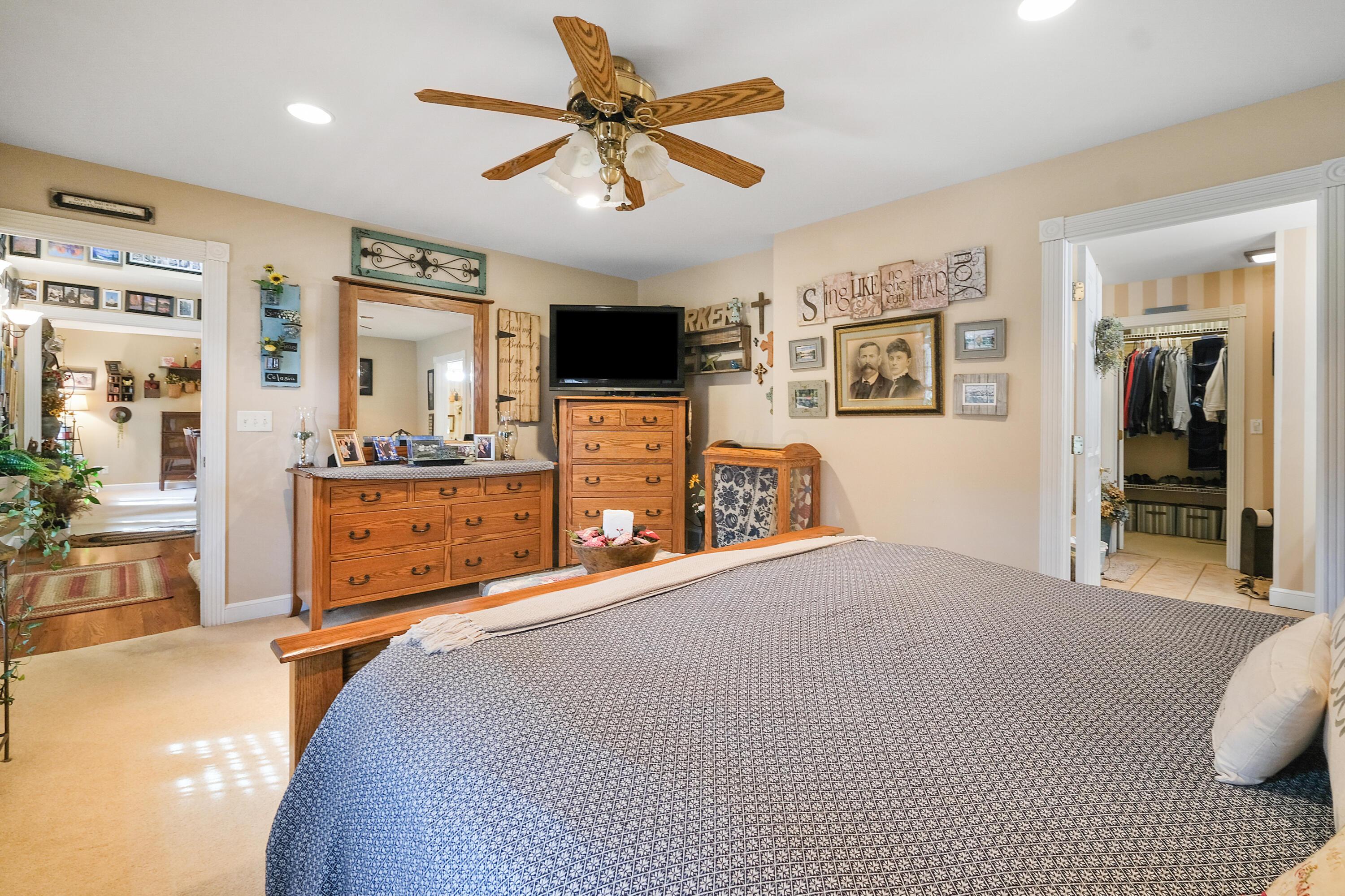 14255 Windsor Heights Drive, Mount Vernon, Ohio image 21