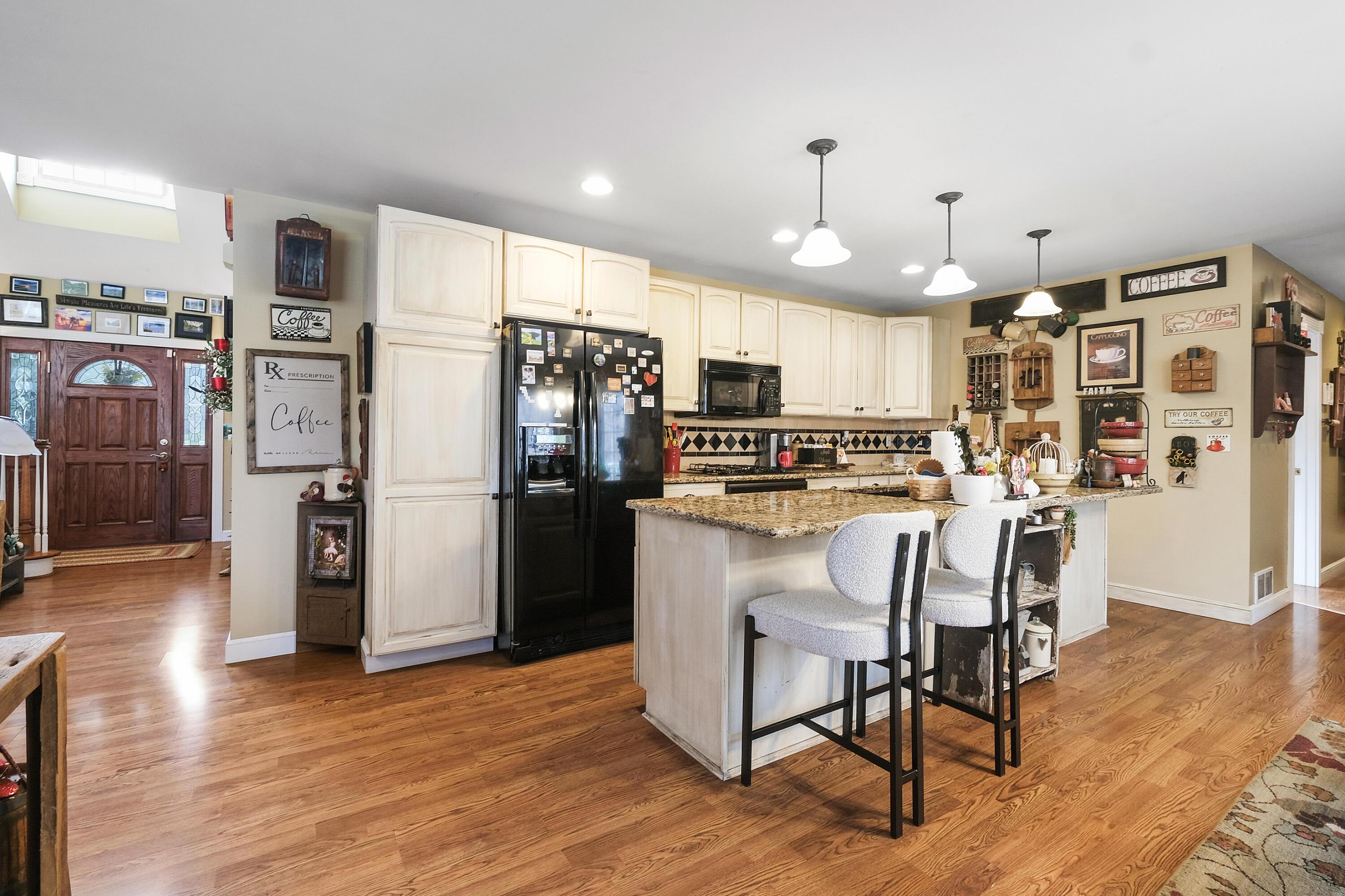 14255 Windsor Heights Drive, Mount Vernon, Ohio image 34