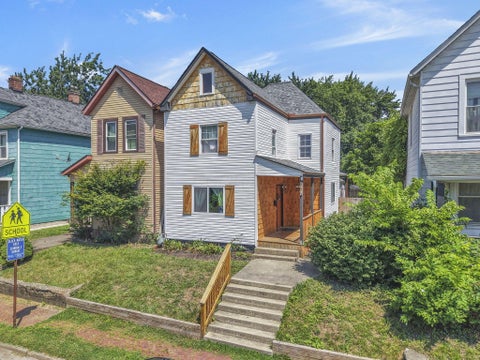 Photo of 680 Stewart Avenue, Columbus, OH 43206 (MLS # 226029011)