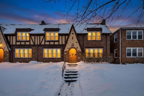 Photo of 1451 1449 E Columbus Street E, Columbus, OH 43206 (MLS # 226003754)