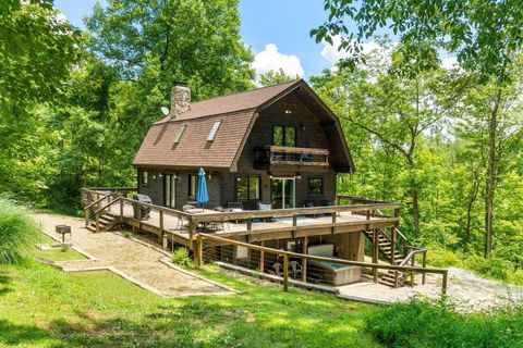 Photo of 26060 Wildcat Hollow Road, Rockbridge, OH 43149 (MLS # 226027191)