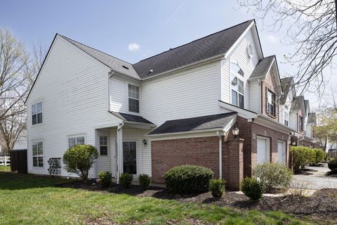 Tiny photo for 4990 Village Mews, Westerville, OH 43081 (MLS # 226003744)