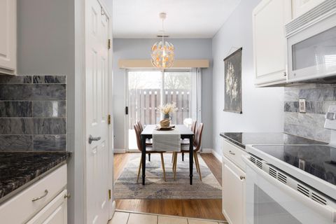 Tiny photo for 4990 Village Mews, Westerville, OH 43081 (MLS # 226003744)