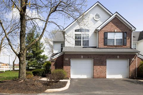 Photo of 4990 Village Mews, Westerville, OH 43081 (MLS # 226003744)