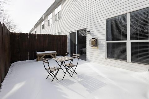 Tiny photo for 4990 Village Mews, Westerville, OH 43081 (MLS # 226003744)