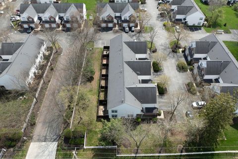 Tiny photo for 4990 Village Mews, Westerville, OH 43081 (MLS # 226003744)