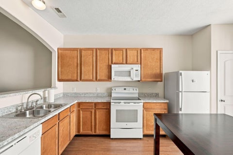 Tiny photo for 2283 Doneen Drive, Columbus, OH 43219 (MLS # 226039877)