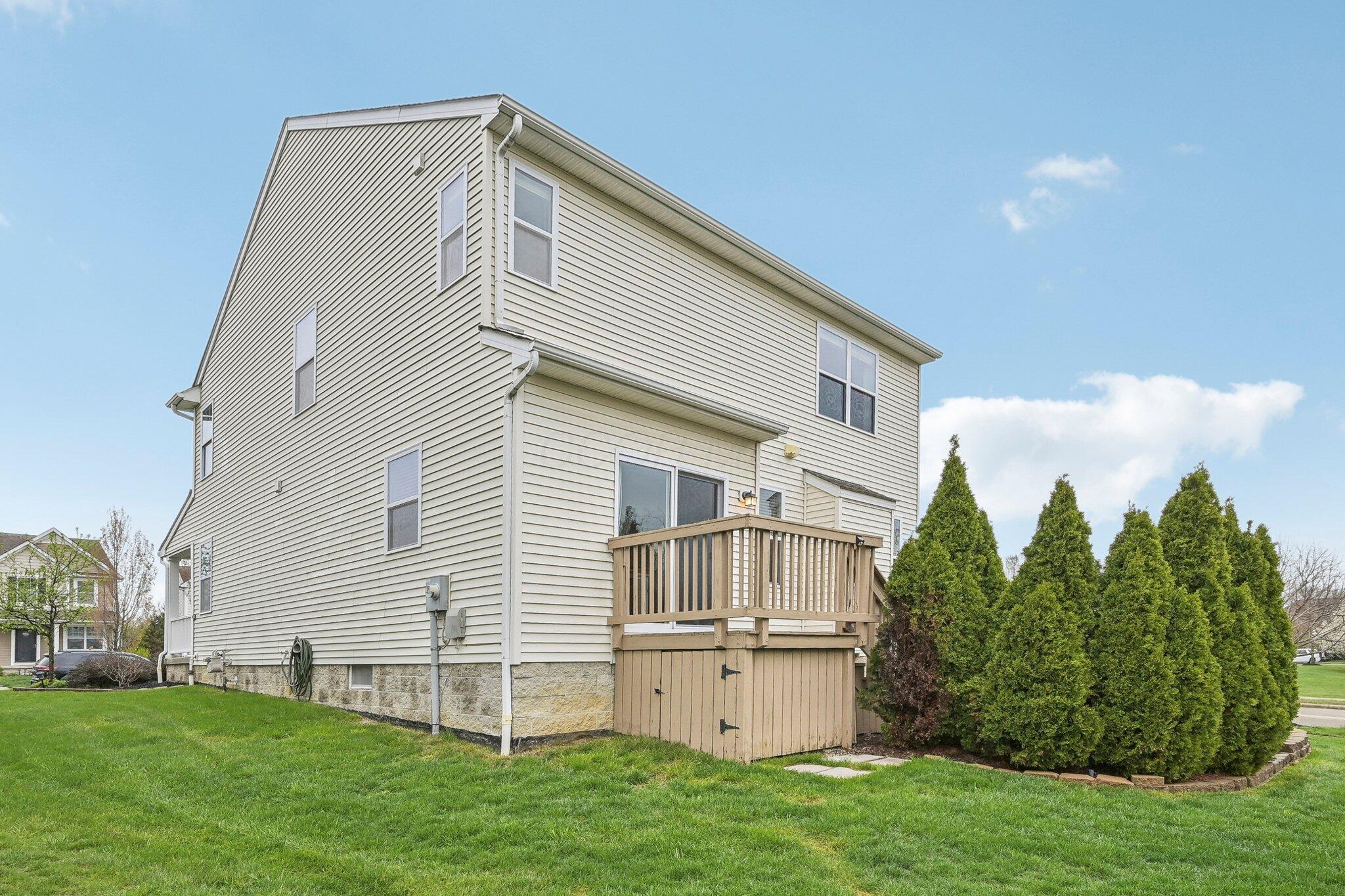 2069 English Turn Drive, Grove City, Ohio image 9