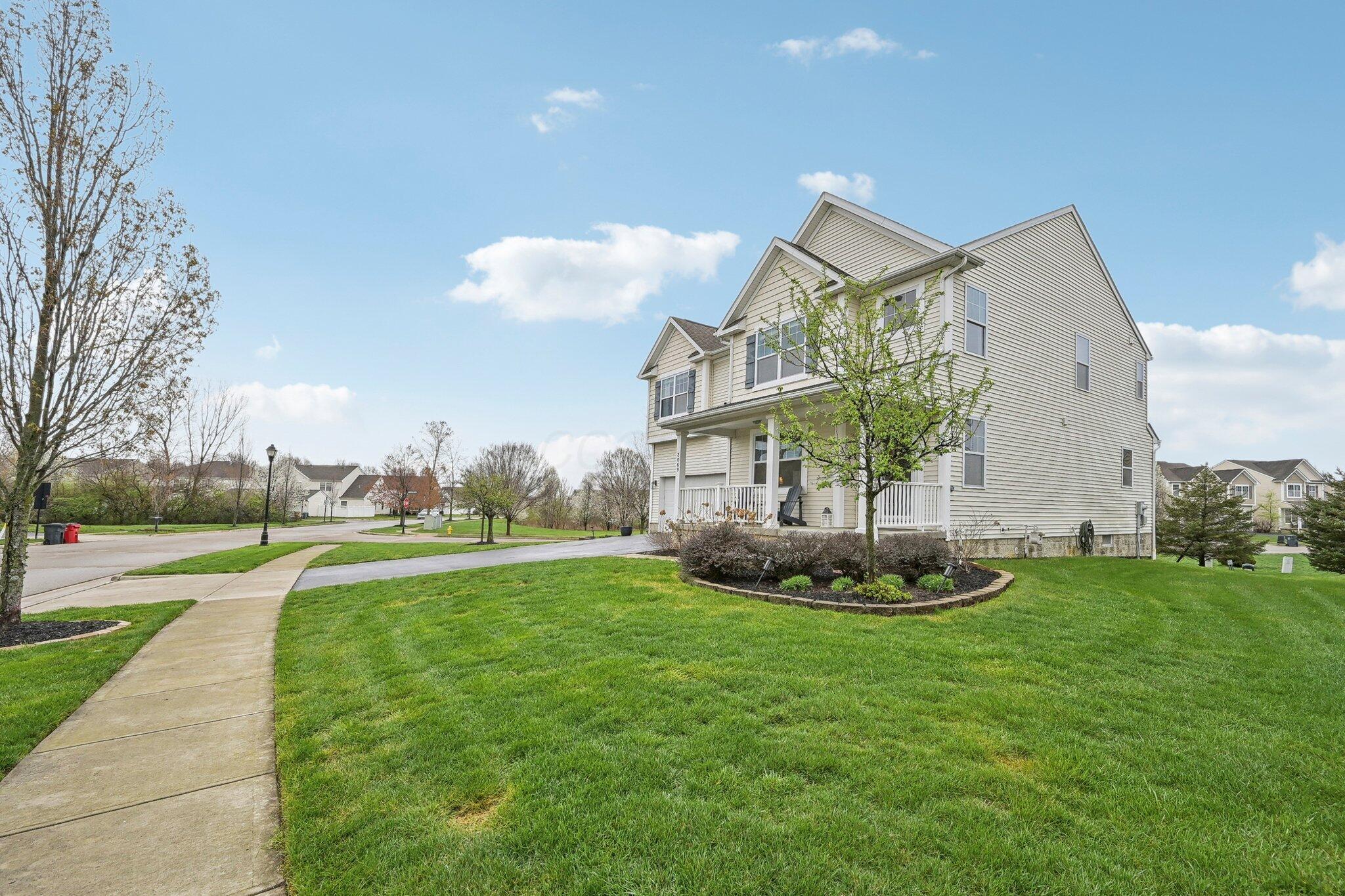 2069 English Turn Drive, Grove City, Ohio image 19