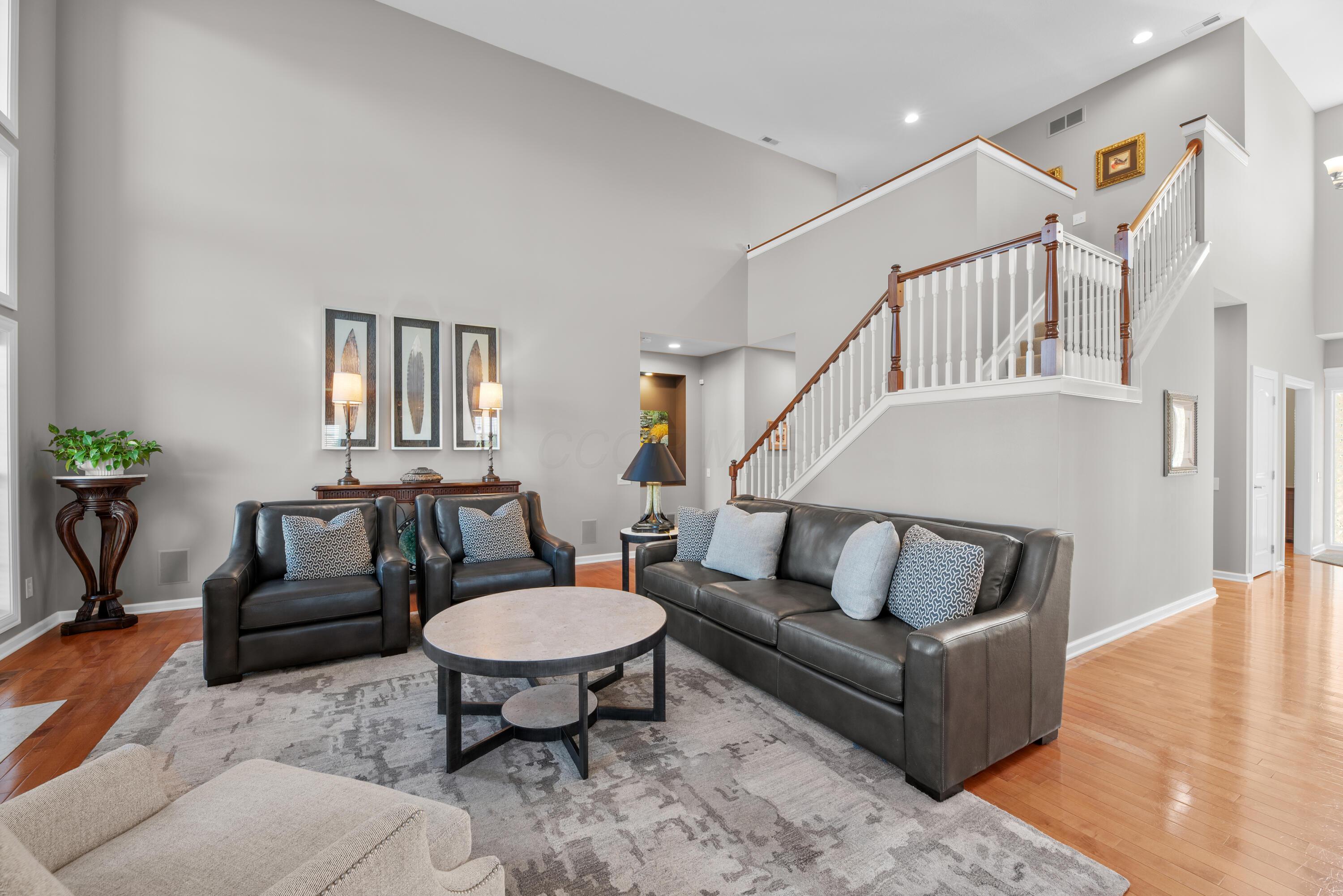 6655 Baronscourt Loop, Dublin, Ohio image 24