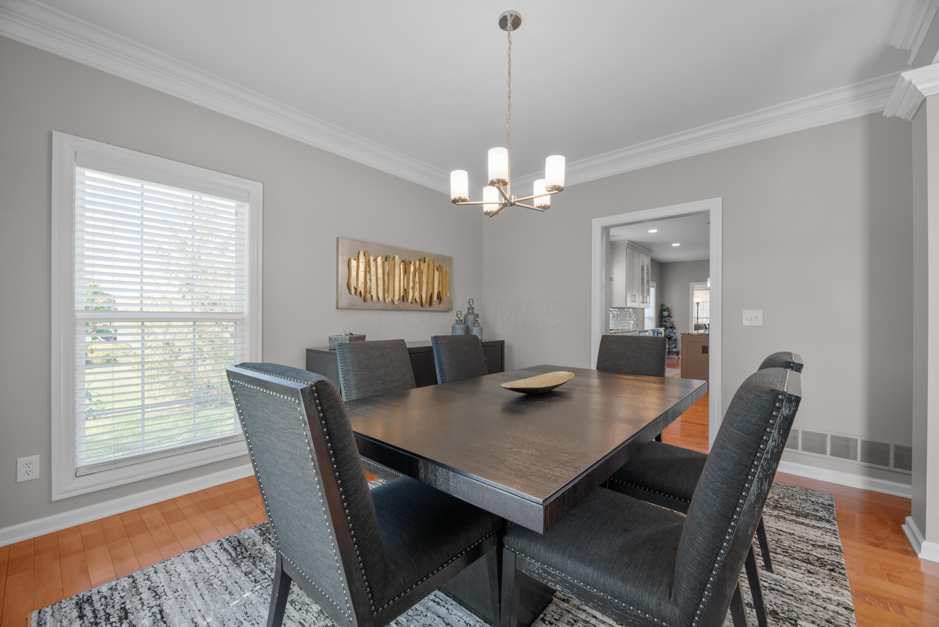 6655 Baronscourt Loop, Dublin, Ohio image 8