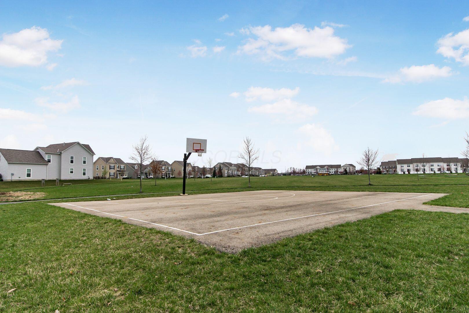5761 Trail Creek Drive, Dublin, Ohio image 46