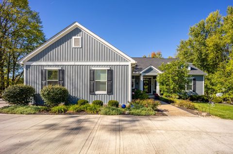 Tiny photo for 1528 State Route 3, Galena, OH 43021 (MLS # 225040235)