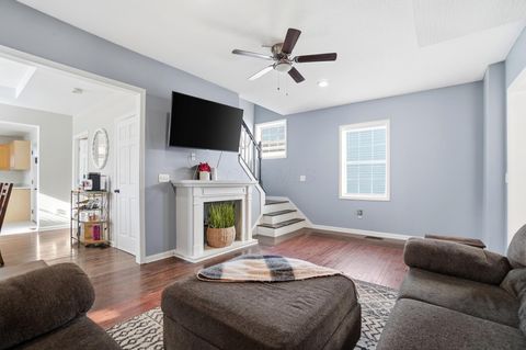 Tiny photo for 181 Clarendon Avenue, Columbus, OH 43223 (MLS # 226000600)