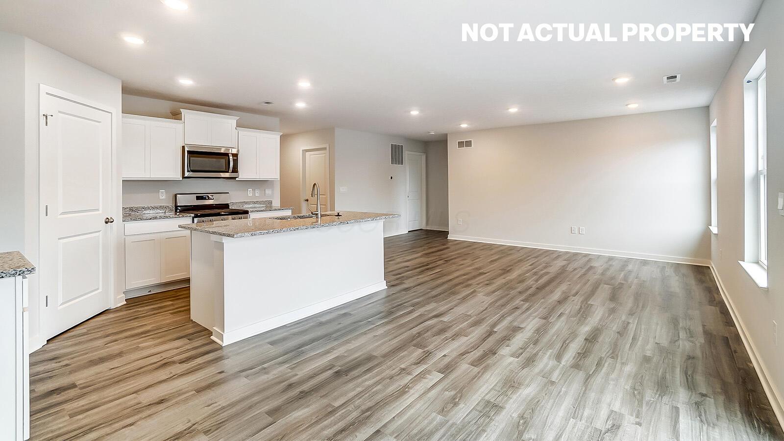 1041 Sherwood Loop