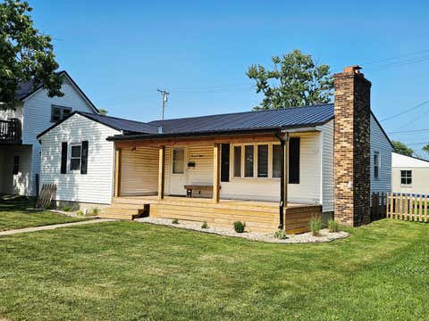 Photo of 708 High Street, Washington Court House, OH 43160 (MLS # 226024700)