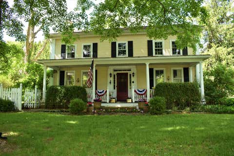 Photo of 2350 W Broadway, Granville, OH 43023 (MLS # 226024133)