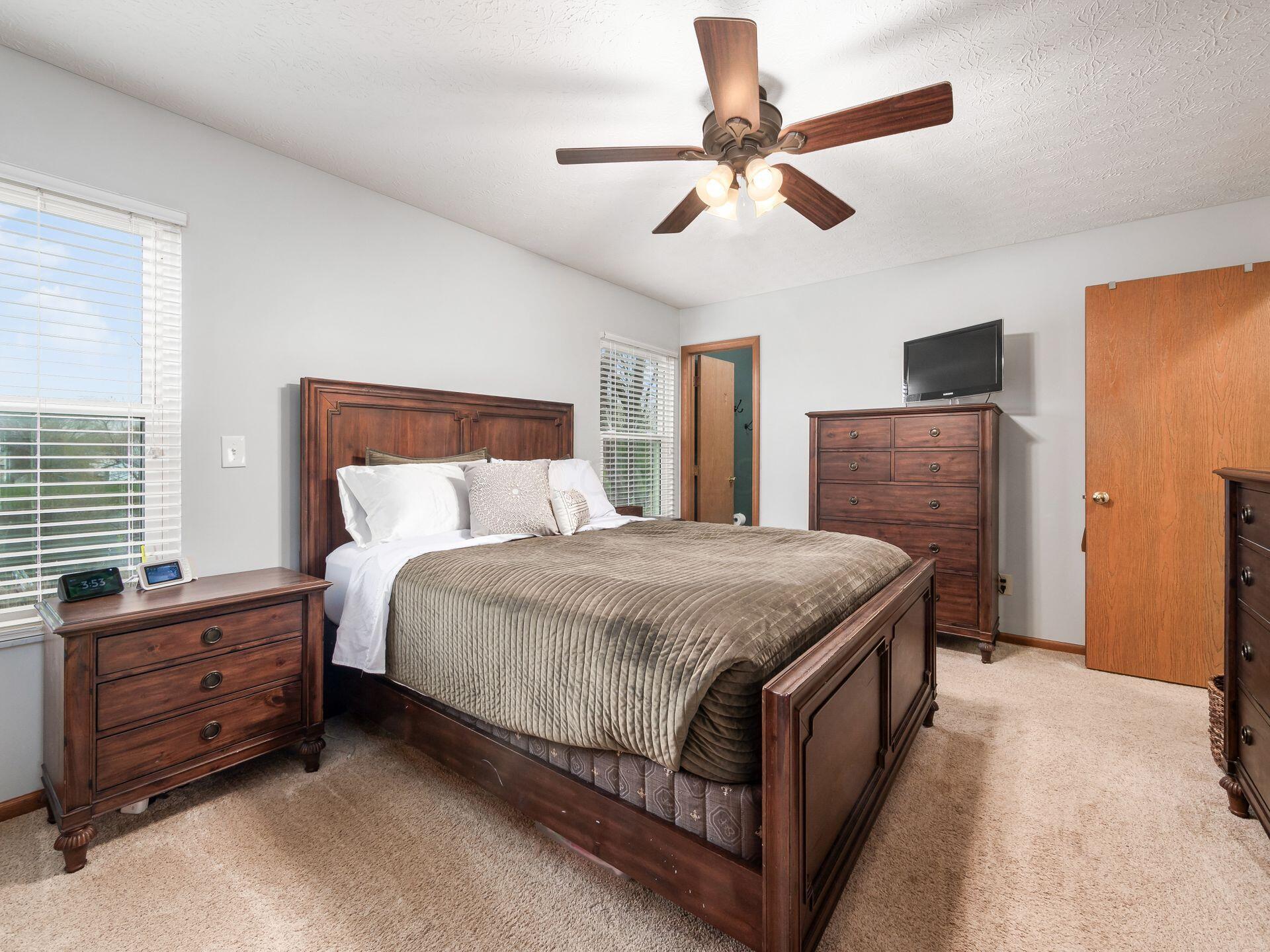 8573 Leader Drive, Galloway, Ohio image 21