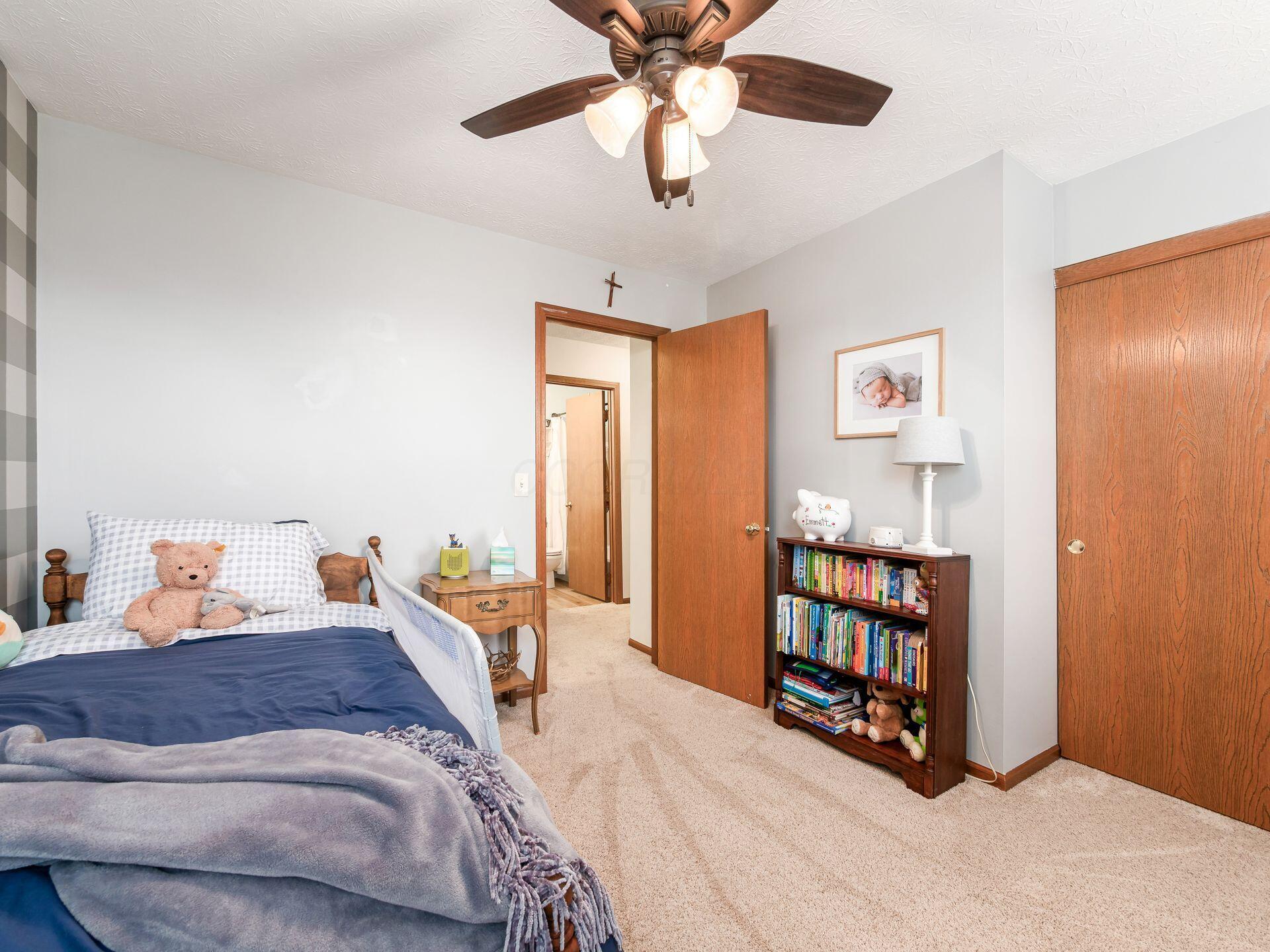 8573 Leader Drive, Galloway, Ohio image 24