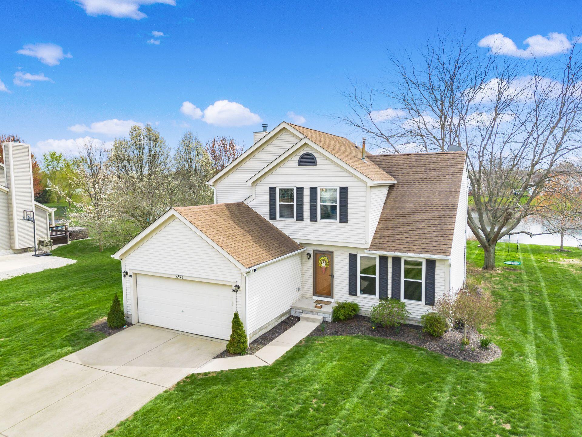 8573 Leader Drive, Galloway, Ohio image 2