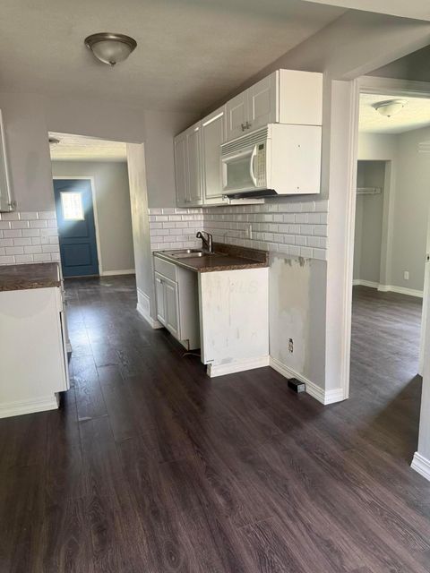 Photo of 1007 S Washington Street, Circleville, OH 43113 (MLS # 226024857)