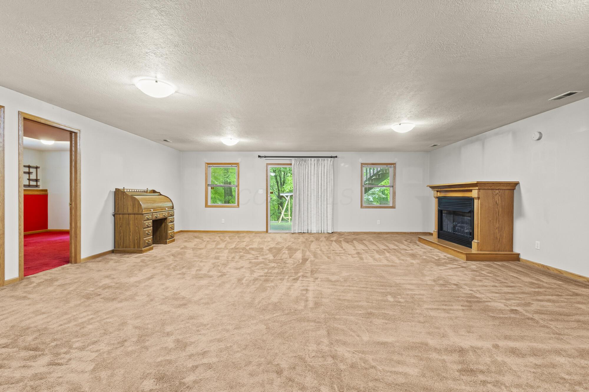 553 Floral Valley Drive, Howard, Ohio image 19