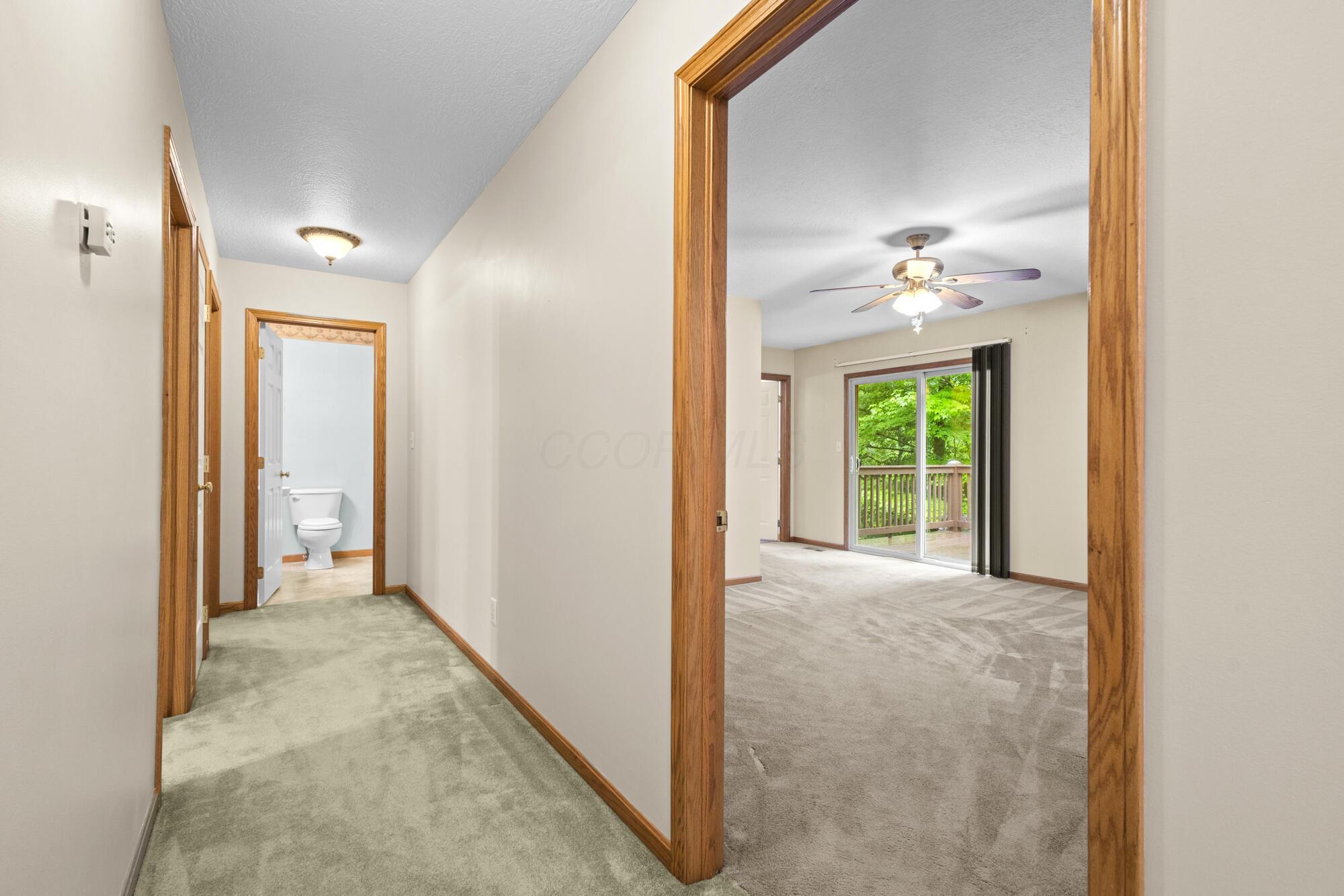 553 Floral Valley Drive, Howard, Ohio image 10