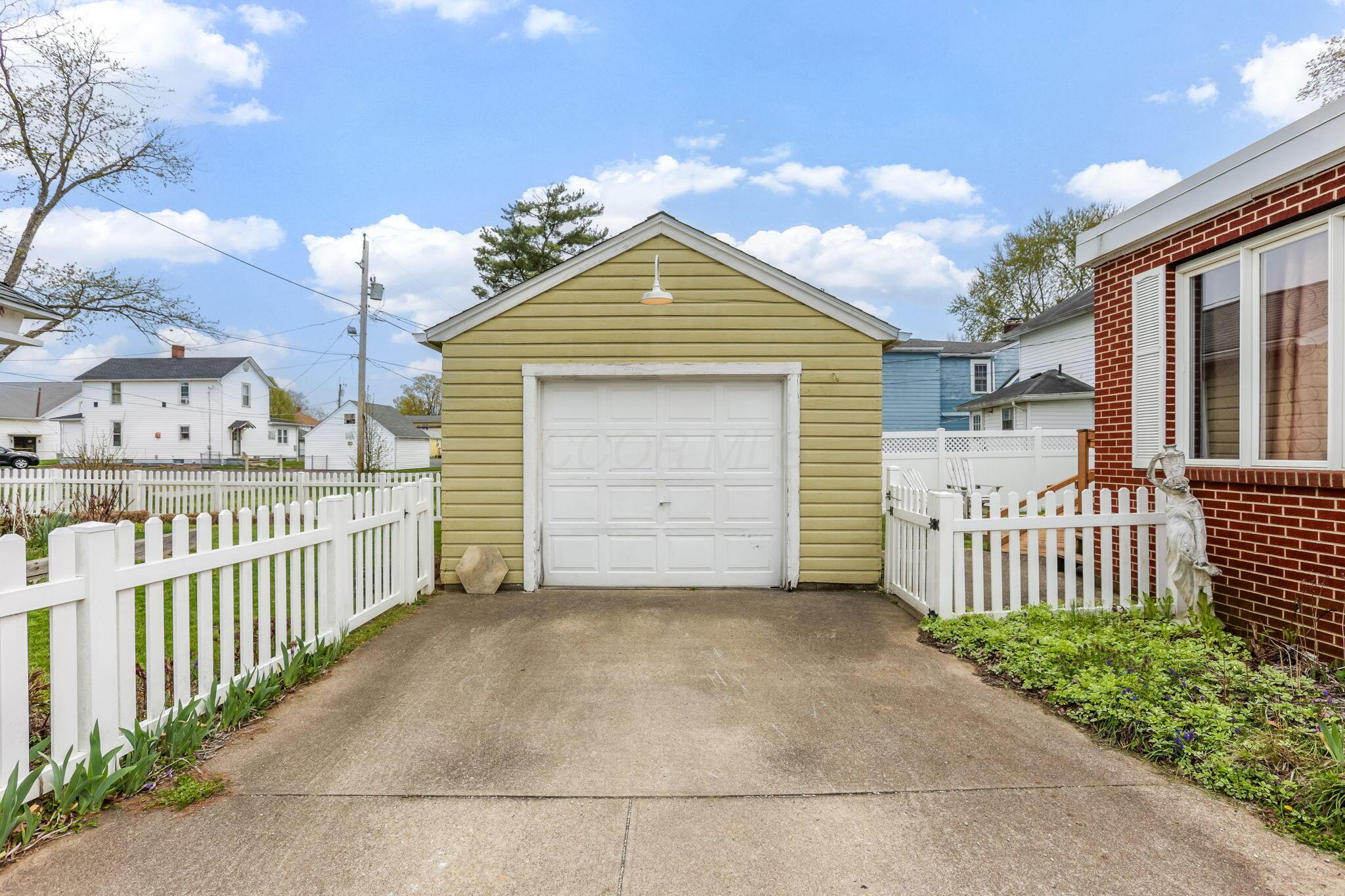 719 E 5th Avenue, Lancaster, Ohio image 41