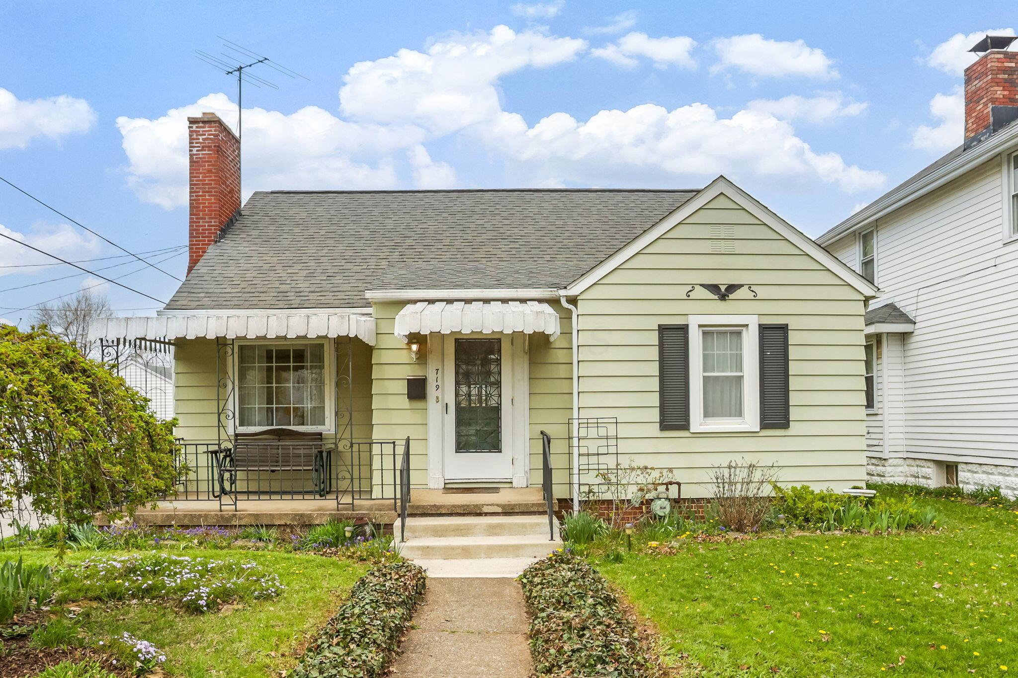 719 E 5th Avenue, Lancaster, Ohio image 1