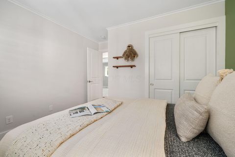 Tiny photo for 2162 Oakmount Road, Columbus, OH 43221 (MLS # 225039363)