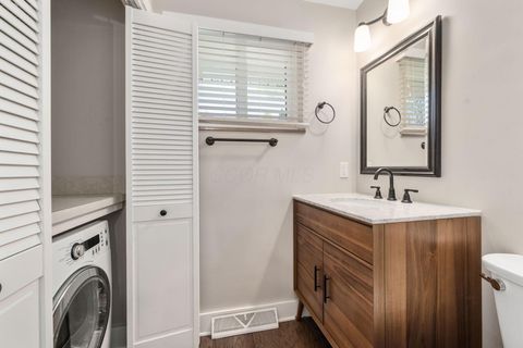 Tiny photo for 2162 Oakmount Road, Columbus, OH 43221 (MLS # 225039363)