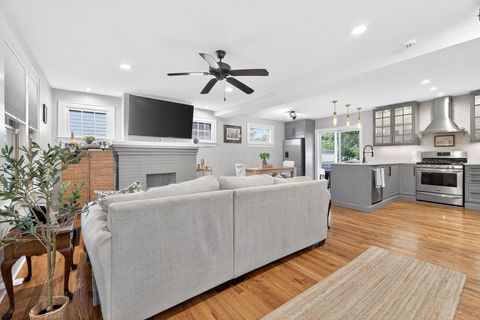 Tiny photo for 551 Melrose Avenue, Columbus, OH 43202 (MLS # 226018133)