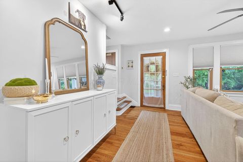 Tiny photo for 551 Melrose Avenue, Columbus, OH 43202 (MLS # 226018133)